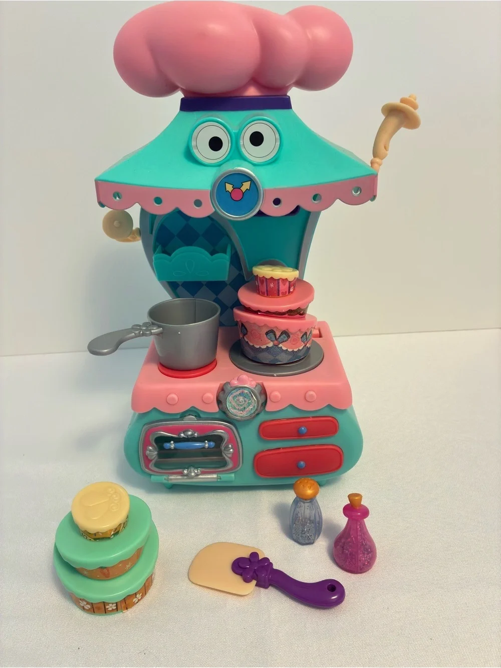 Disney Junior Alice's Wonderland Bakery & Magical Oven Play Set